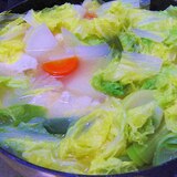 超簡単！野菜たっぷりで超ヘルシー！豆腐の水炊き